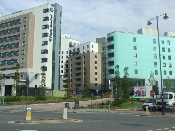 Studio To Rent In Gateway East, Marsh Lane, LS9