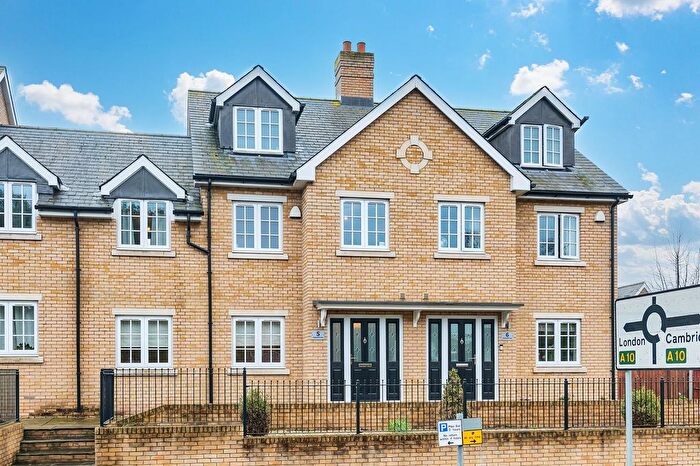 4 Bedroom Town House For Sale In Newmarket Road, Royston, SG8