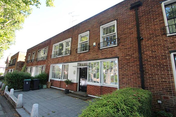 4 Bedroom Terraced House To Rent In North Road, Highgate, N6