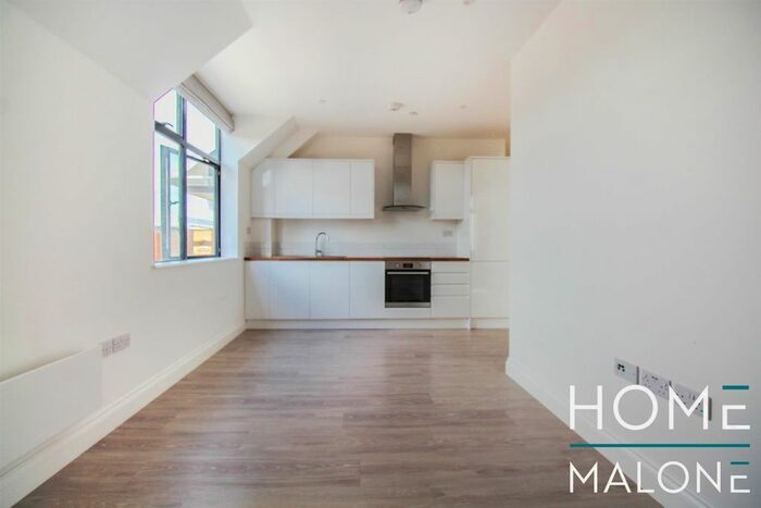 1 Bedroom Flat To Rent In The Exchange, Marlowes, HP1