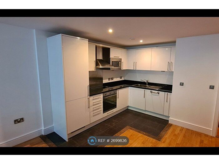 1 Bedroom Flat To Rent In Drayton Park, London, N5