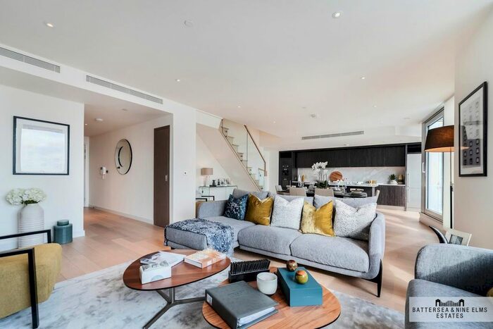 2 Bedroom Flat For Sale In Charrington Tower, New Providence Wharf, E14