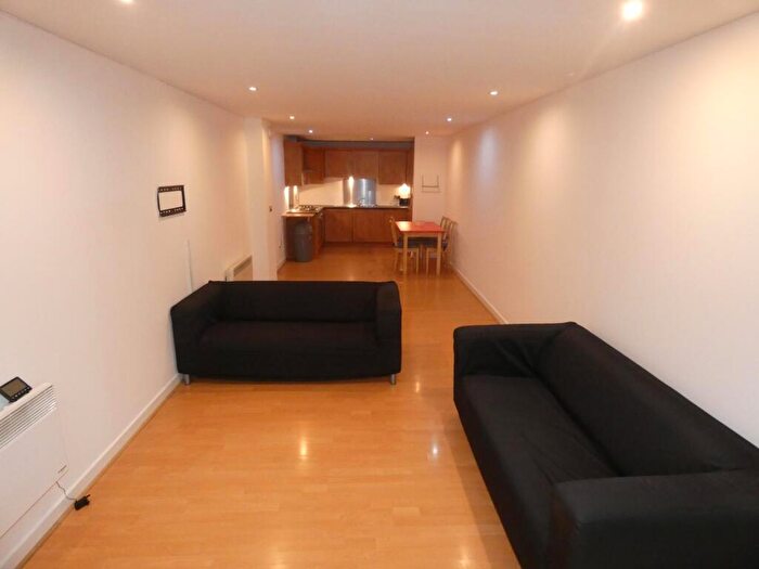 2 Bedroom Apartment To Rent In River Heights, Lancefield Quay, Glasgow, G3