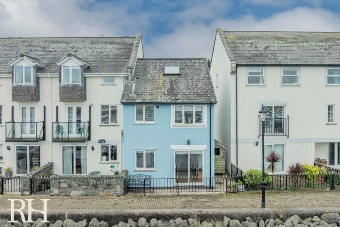 3 Bedroom Semi-Detached House To Rent In Telford Close, Conwy (Town), Conwy (County Of), LL32