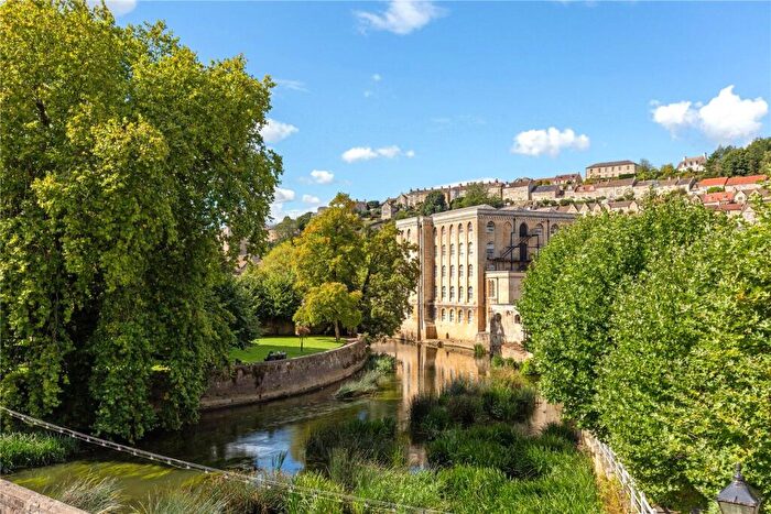 2 Bedroom Apartment To Rent In Silver Street, Bradford On Avon, BA15