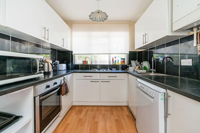 4 Bedroom Terraced House To Rent In Vera Road, Fulham, SW6