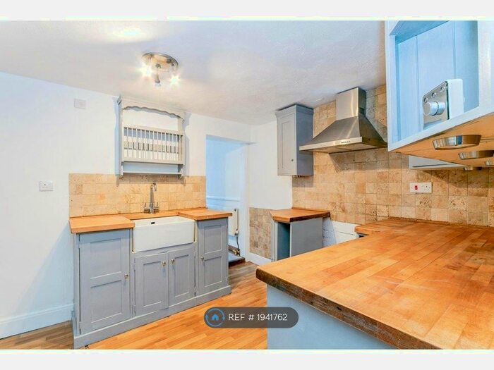 2 Bedroom Terraced House To Rent In Goddens Cottages, Marden, Tonbridge, TN12