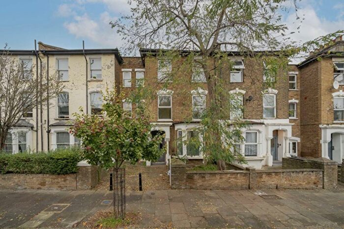 3 Bedroom Flat To Rent In Wilberforce Road, London, N4