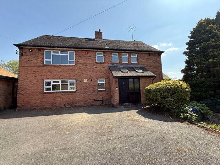 4 Bedroom Detached House To Rent In Abbey Lane, Stoke-On-Trent, ST2