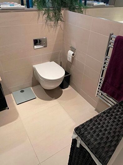 1 Bedroom Flat To Rent In Hudson Building, Deals Gateway, London, SE10