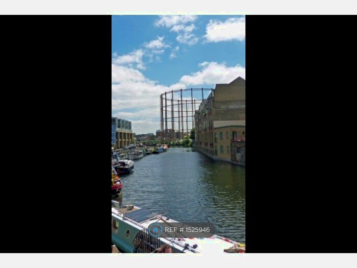 1 Bedroom Semi-Detached House To Rent In Regents Wharf, London, E2