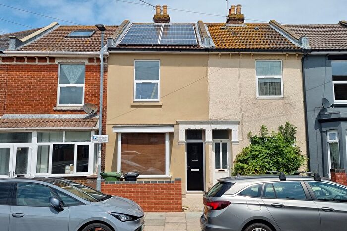 3 Bedroom Terraced House To Rent In Stamshaw, Hampshire, PO2