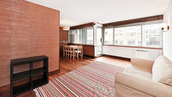 1 Bedroom Flat To Rent In Heron Place, Thayer Street, Marylebone, W1U