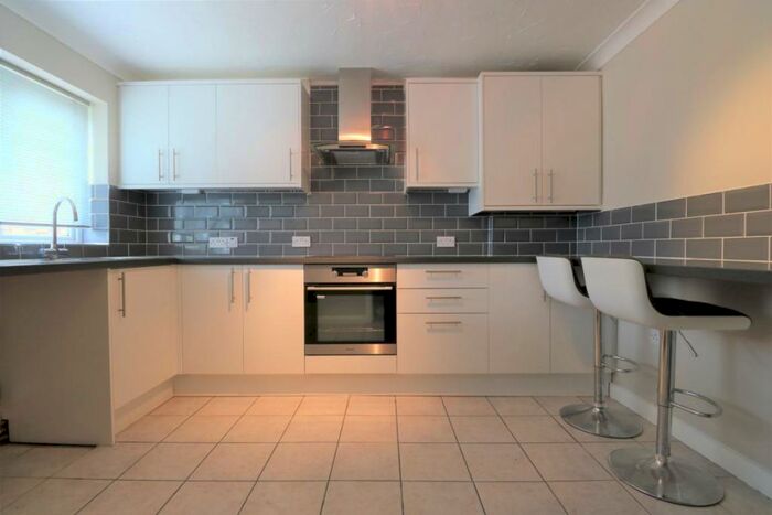 3 Bedroom End Of Terrace House To Rent In Broughton Mews, Frimley, Camberley, Surrey, GU16