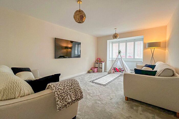 4 Bedroom Detached House For Sale In Maple Grove, Ivybridge, Devon, PL21