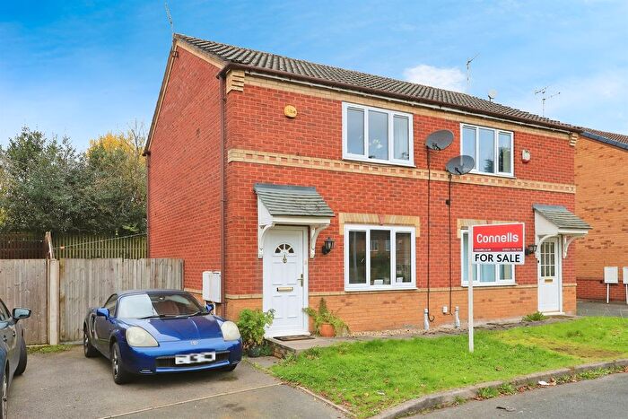 2 Bedroom Semi-Detached House For Sale In Camellia Gardens, Pendeford, Wolverhampton, WV9