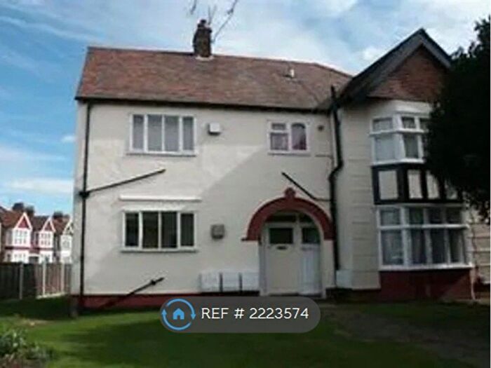 2 Bedroom Flat To Rent In Boston Avenue, Southend-On-Sea, SS2