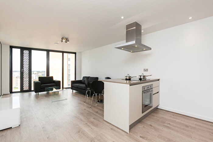 1 Bedroom Apartment To Rent In Unex Tower, Station Street, Stratford, London, E15
