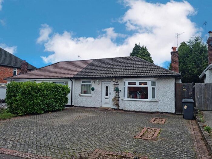 2 Bedroom Semi-detached Bungalow For Sale In Stanley Drive, Humberstone, Leicester, LE5