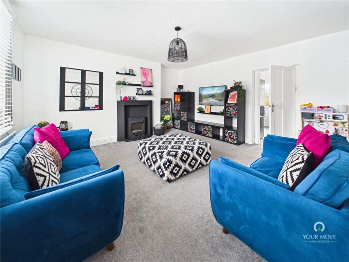 2 Bedroom End Of Terrace House For Sale In Gibson Terrace, Ryton, Tyne And Wear, NE40