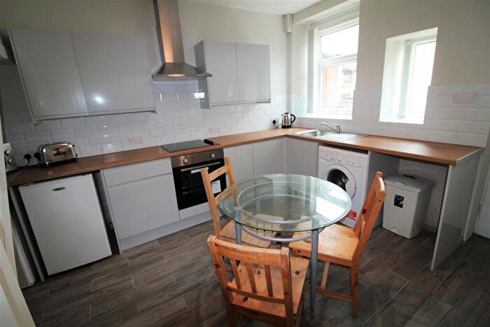 3 Bedroom Private Hall To Rent In Ridge Street, Lancaster, LA1