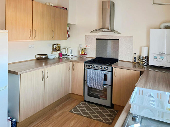 1 Bedroom Maisonette To Rent In Ilchester Road, Dagenham, Essex, RM8