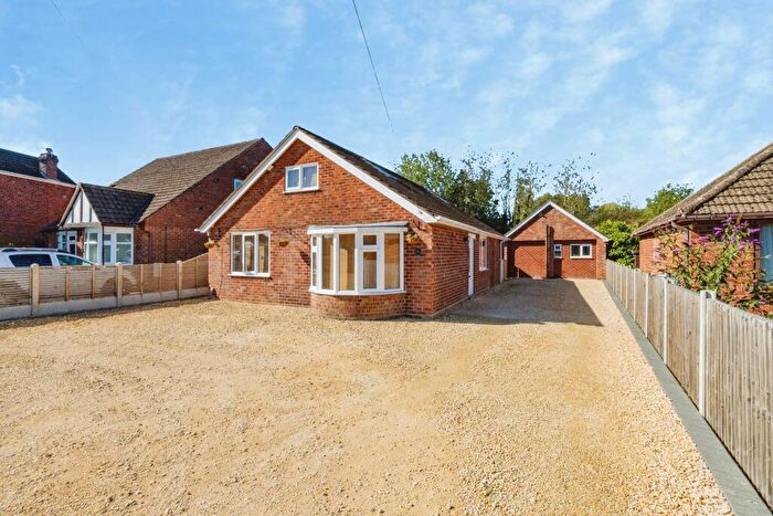 5 Bedroom Detached Bungalow For Sale In Station Road, North Hykeham, LN6