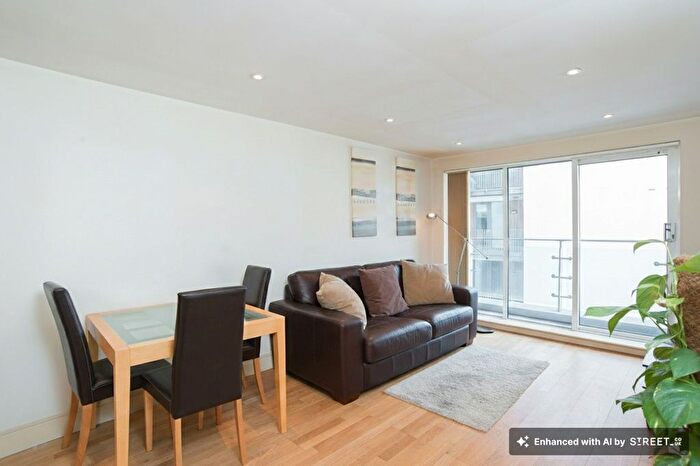 1 Bedroom Flat To Rent In Long Lane, London, SE1