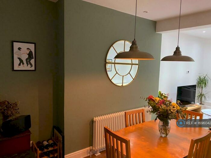 3 Bedroom Terraced House To Rent In Napier Road, London, E11