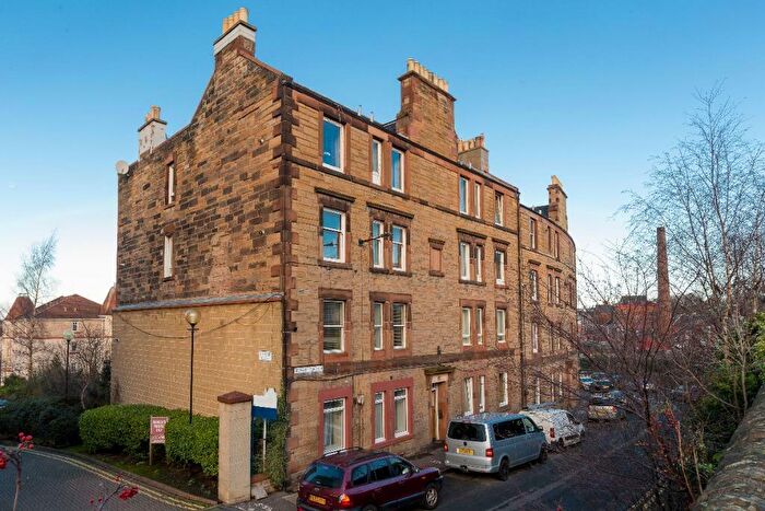 2 Bedroom Flat To Rent In Stewart Terrace, Slateford, Edinburgh, EH11