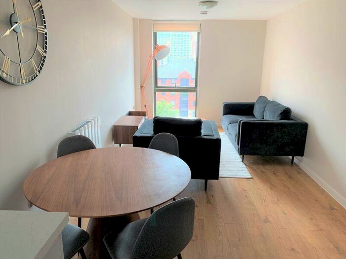 1 Bedroom Flat To Rent In Quay Central, Jesse Hartley Way, Liverpool, L3