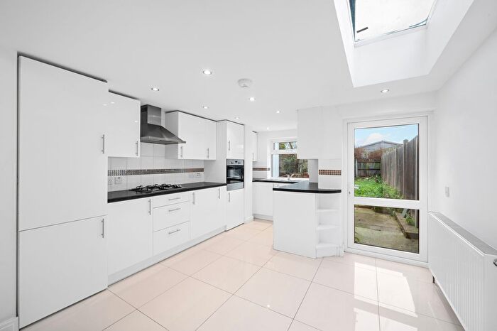 4 Bedroom Detached House To Rent In All Saints Road, London, SW19