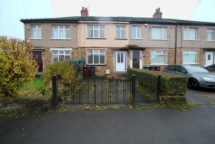 3 Bedroom Terraced House To Rent In Southmere Crescent, Bradford, BD7