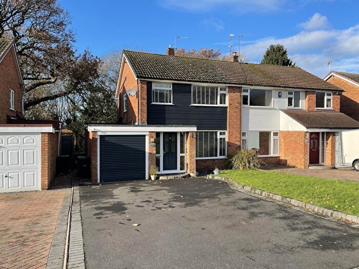 3 Bedroom Semi-Detached House For Sale In Pedmore - Compton Road, DY9