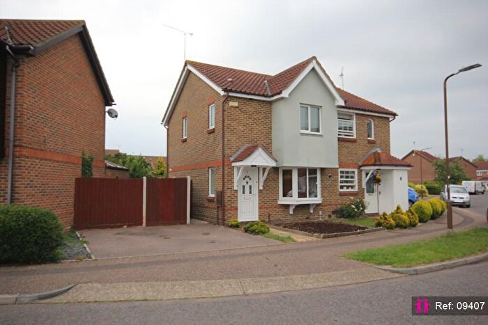 3 Bedroom Semi-Detached House To Rent In Collingwood Way, Shoeburyness, Southend-on-Sea, SS3