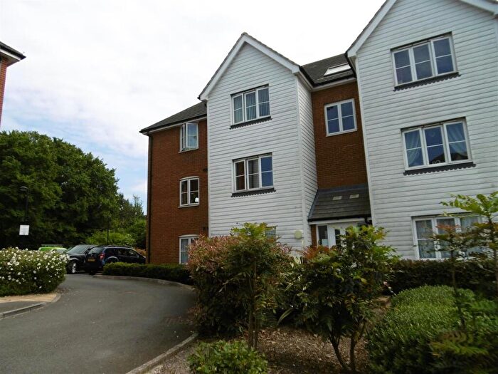 2 Bedroom Apartment To Rent In The Links, Herne Bay, CT6