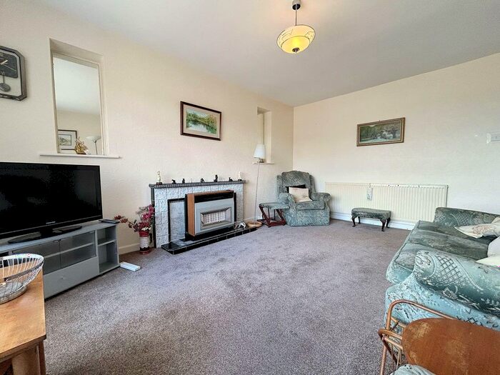 3 Bedroom Bungalow For Sale In Crossway Close, AshtonInMakerfield