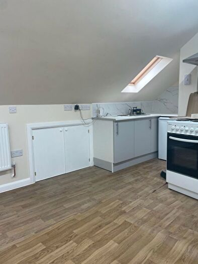 Studio To Rent In Lea Bridge Road, Leyton, E10