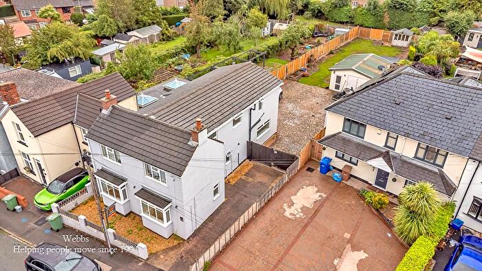 4 Bedroom Detached House For Sale In Heath Gap Road, Cannock, WS11