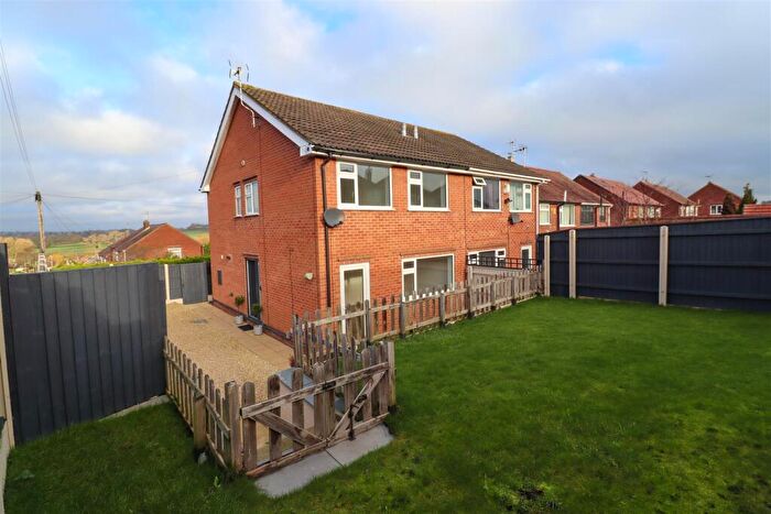 3 Bedroom Semi-Detached House For Sale In Kirby Close, Newthorpe, Nottingham, NG16