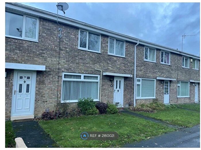 3 Bedroom Terraced House To Rent In Hogarth Drive, Tyne And Wear, NE38