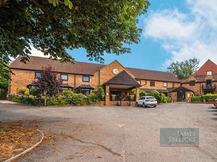 3 Bedroom Town House For Sale In The Rockingham, Hunting Lodge Mews, Cottingham, Market Harborough, LE16