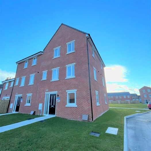 2 Bedroom Terraced House To Rent In Alverthorpe Road, Wakefield, WF2