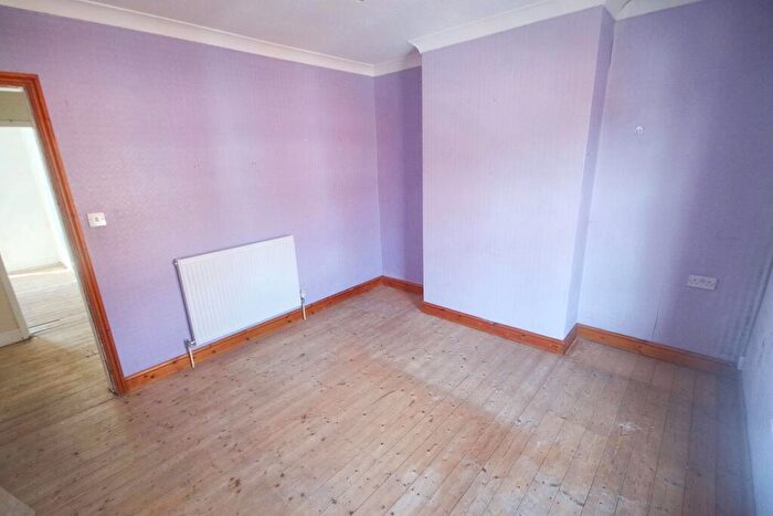 2 Bedroom Terraced House For Sale In Belmont Street, Lincoln, Lincolnshire, LN2