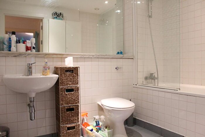 2 Bedroom Apartment To Rent In High Street, Manchester, M4