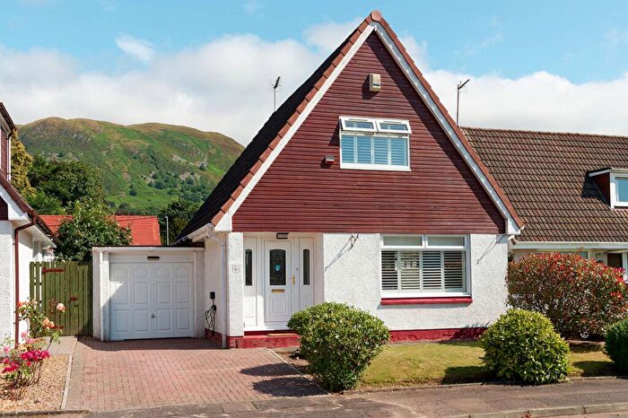 3 Bedroom Detached House For Sale In Kirktoun Gardens, Tillicoultry, FK13
