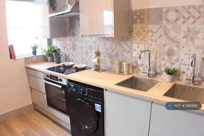 3 Bedroom Flat To Rent In Bowling Green Street, Leicester, LE1