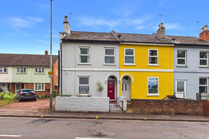3 Bedroom End Of Terrace House For Sale In Swindon Road, Cheltenham, Gloucestershire, GL51