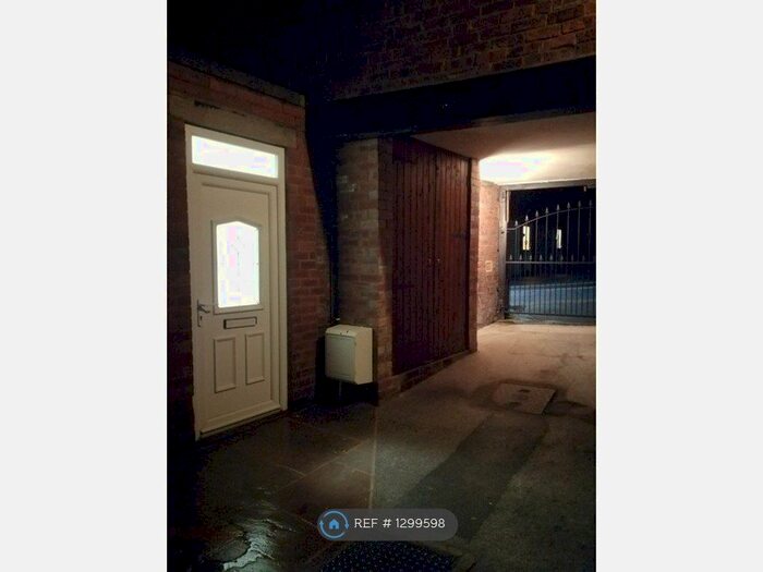 1 Bedroom Flat To Rent In Derby Arms, Heanor DE75