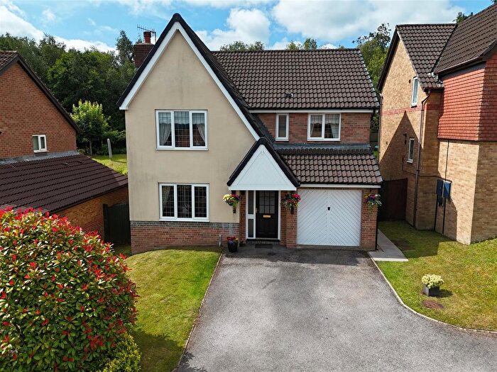 4 Bedroom Detached House For Sale In Pant Llygodfa, Caerphilly, CF83